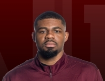 Rashaun Agee drills basket vs. Manhattan Jaspers