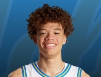 Trent Perry lays in a fantastic and-1 for Bruins