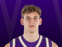 Hannes Steinbach gets up for the beautiful flush