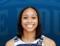 Jaedyn Jamison drops in the smooth bucket