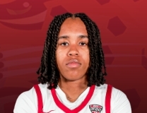 Hailey Smith nails it from behind the arc