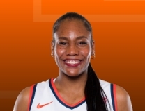 Uche Izoje knocks down basket