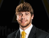 AJ Swann connects with David Larkins for an App State TD