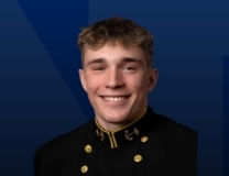 Eli Heidenreich makes great one-handed 82-yard grab to set up a Navy TD