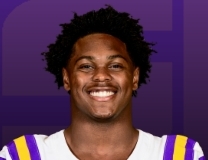 Harlem Berry rushes in for 7-yard rushing touchdown
