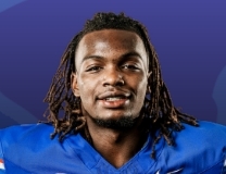 Sael Reyes grabs interception vs. Boston College Eagles