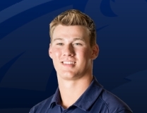 Adam Jones crosses goal line for 2-yard rushing touchdown