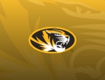 Oliver Robbins kicks 49-yard field goal