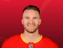 Jonathan Huberdeau tallies goal vs. Golden Knights