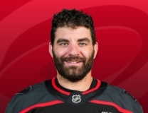 Jordan Martinook tallies goal vs. Golden Knights