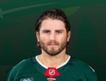 Ryan Hartman nets power-play goal