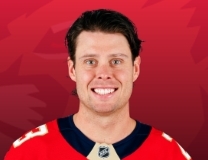 Carter Verhaeghe lights the lamp for Panthers