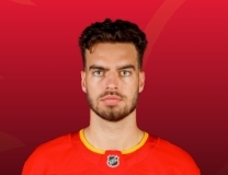 Kevin Bahl scores goal for Flames
