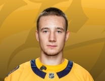 Fedor Svechkov lights the lamp