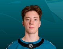 Collin Graf nets goal for Sharks
